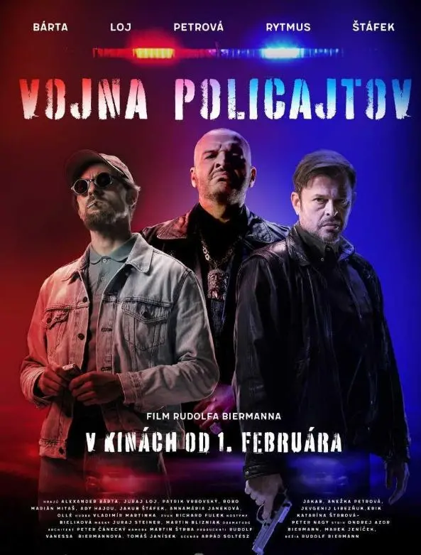 《警察之战》：一场正义与黑暗的殊死搏斗，照亮归乡路上的牺牲与坚守